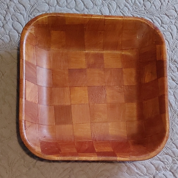 Square Wooden Checkered Bowl - Picture 1 of 11